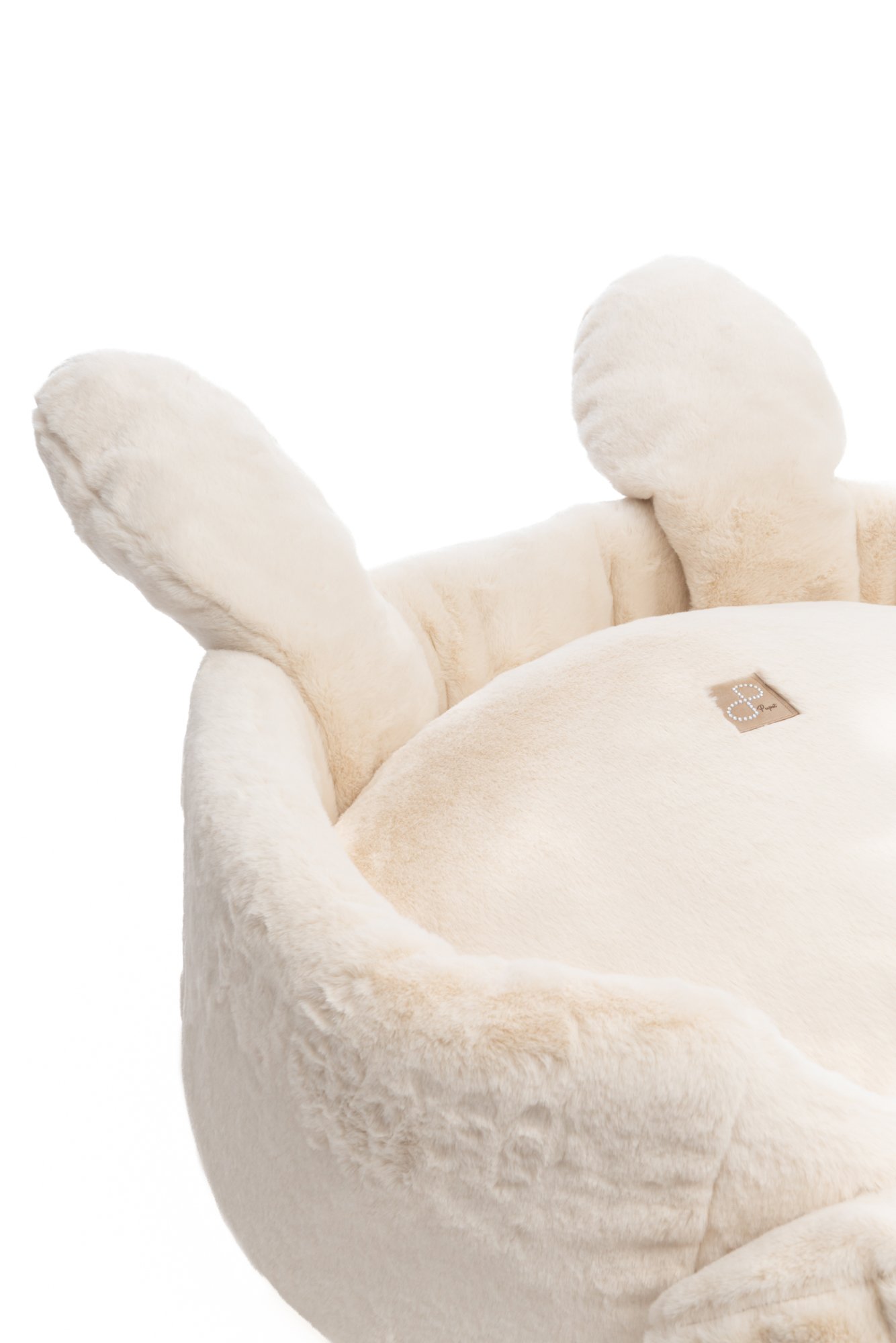 FUR DOG BED WITH RABBIT EARS